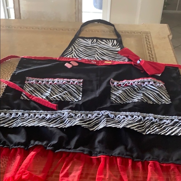 Vintage apron - Picture 1 of 3